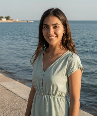 Aylar 23 Turkmen single from Turkmenbashi Caspian coast dating profile
